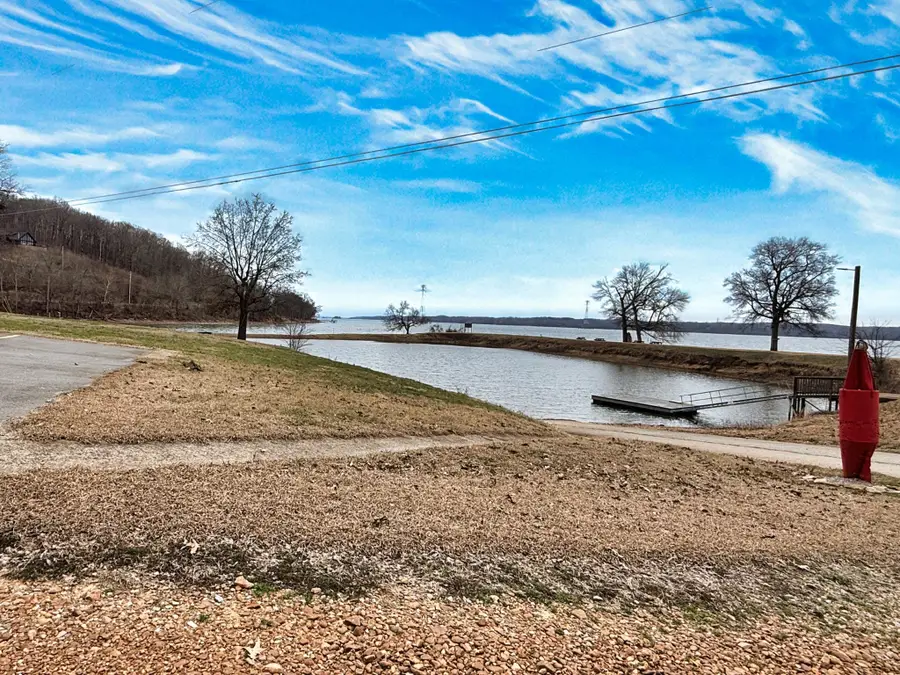 743 Brownfield Rd, Dover, TN 37058 - #3