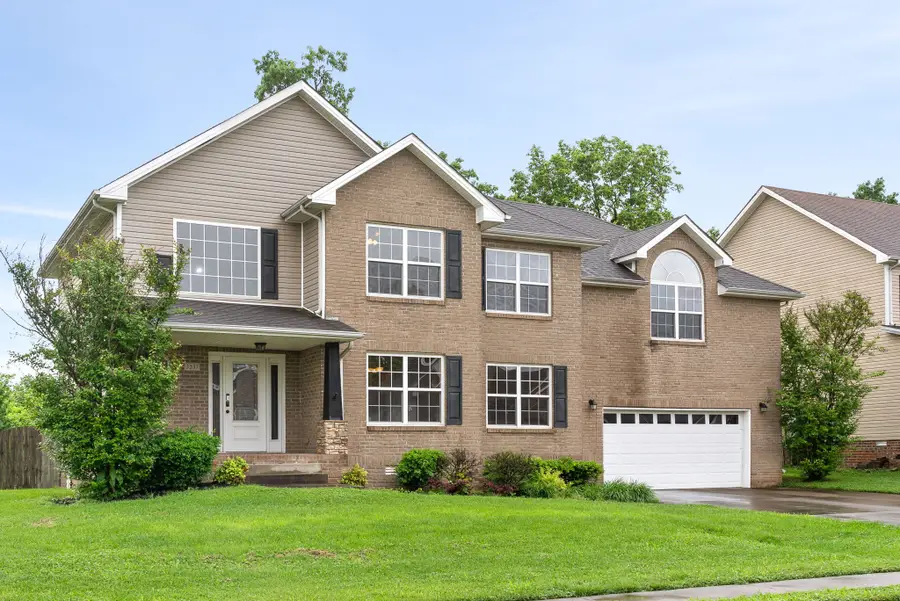 3237 Timberdale Dr, Clarksville, TN 37042 - #2