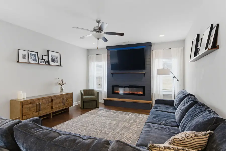 606 Oakvale Ln, Mount Juliet, TN 37122 - #3