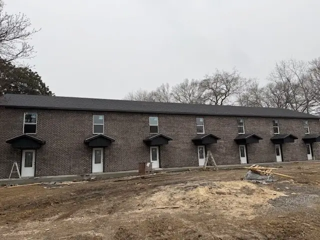 1416 E Lincoln St, Tullahoma, TN 37388 - #1