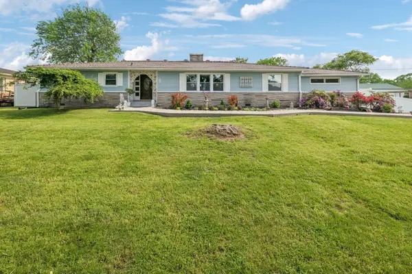 604 College Ave E, Carthage, TN 37030