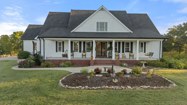 1421 Lawrence Ln, Springfield, TN 37172