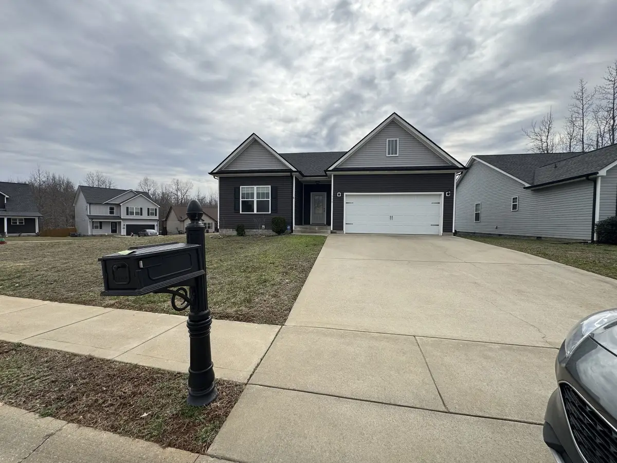 500 Sourwood Dr, Clarksville, TN 37042 - #1