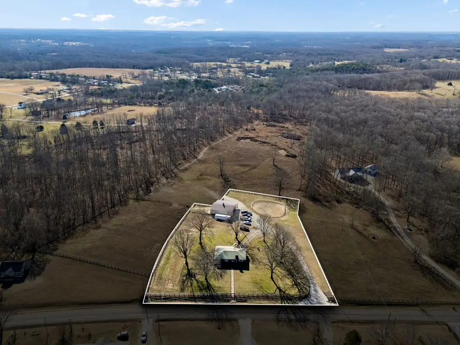 155 W Piney Rd, Dickson, TN 37055 - #3