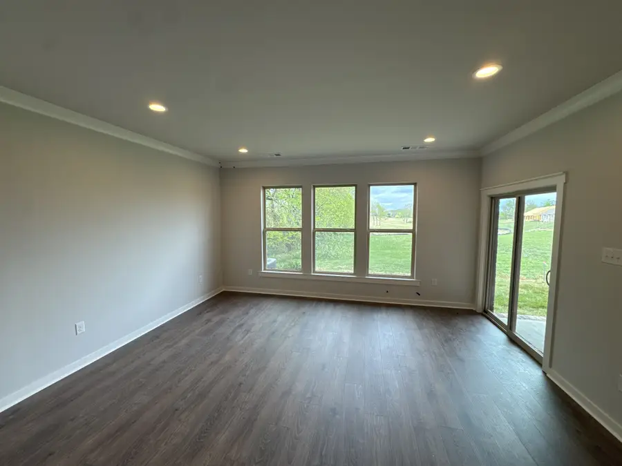 3502 Oakland Rd, Springfield, TN 37172 - #3