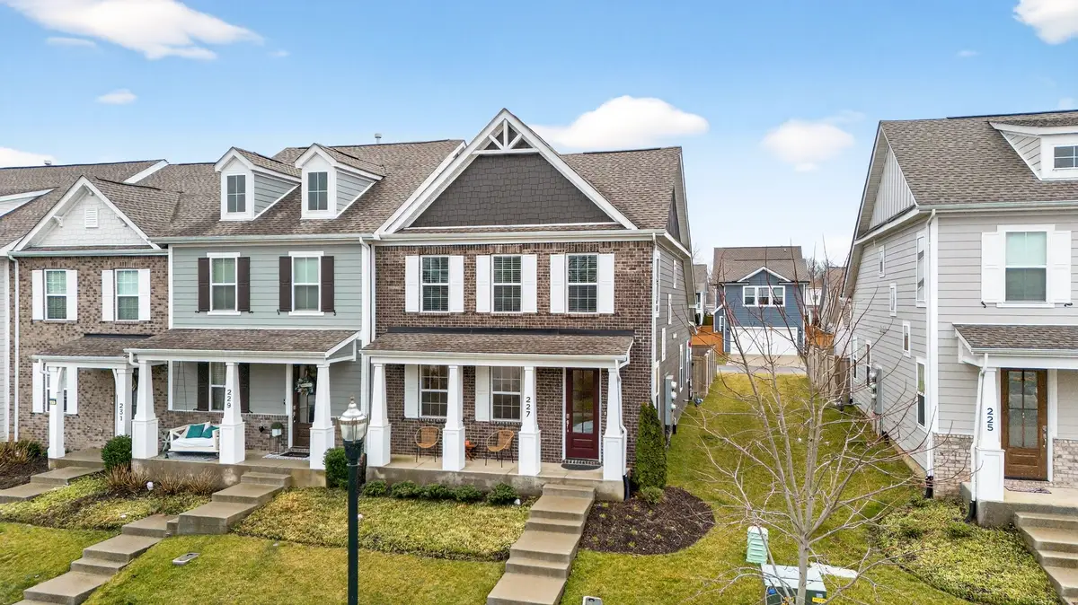 227 Southmen Ln, Spring Hill, TN 37174 - #1
