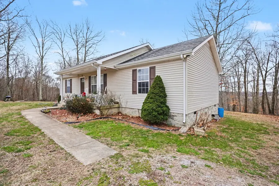 2490 Monte Murrey Rd, Lewisburg, TN 37091 - #3