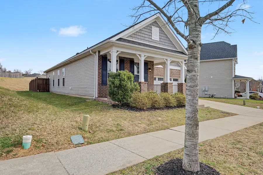 2060 Hickory Brook Dr, Hermitage, TN 37076 - #2