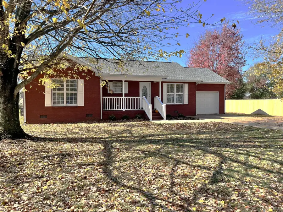 163 Royal Dr, Rock Island, TN 38581 - #2