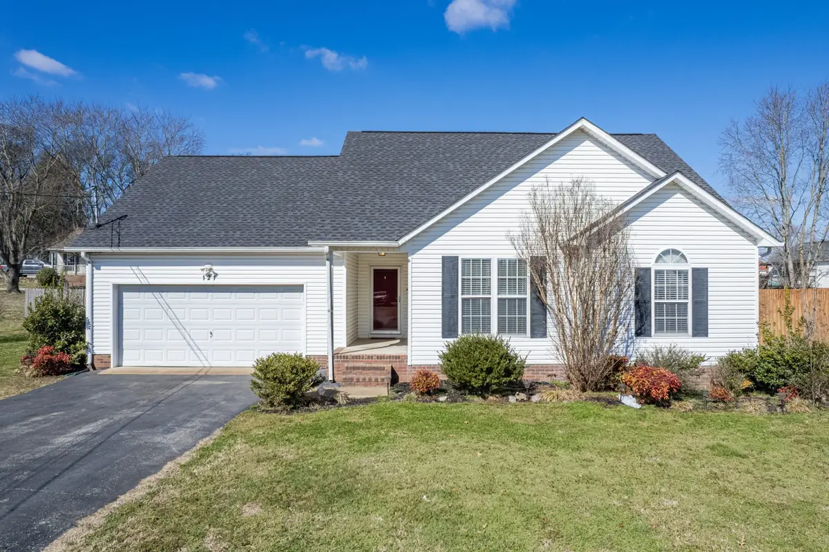 121 Jackson St, Mount Pleasant, TN 38474 - #1