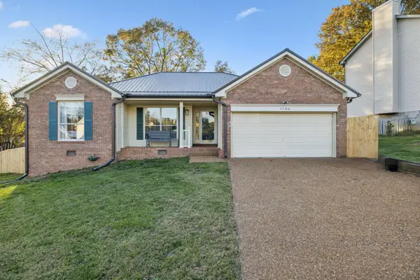 1764 Aaronwood Dr, Old Hickory, TN 37138