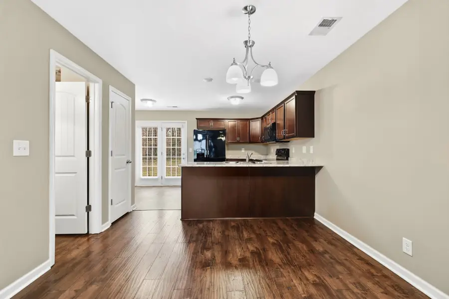 375 Sam Houston Cir, Clarksville, TN 37040 - #2