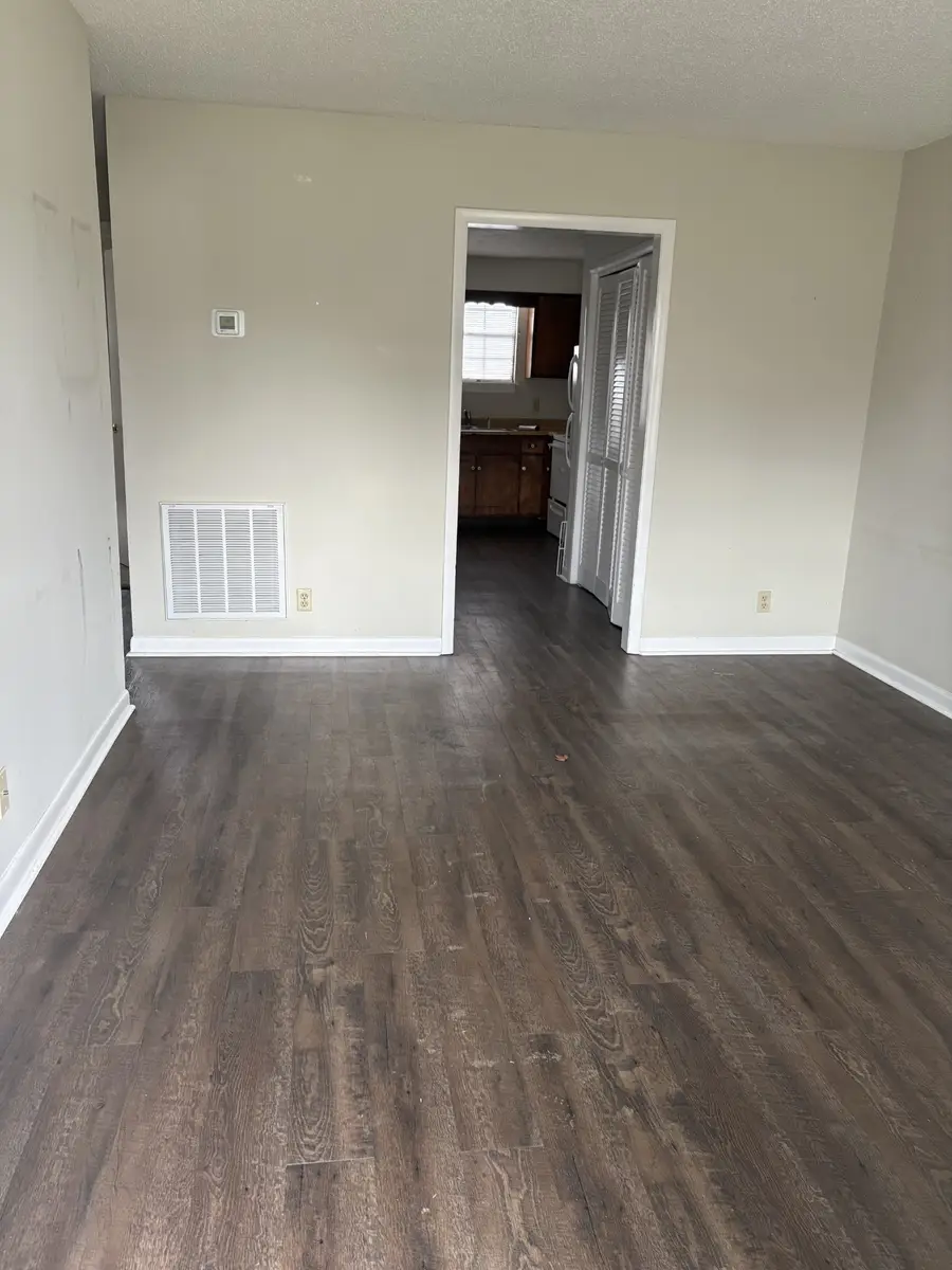 1300 Bellshire Dr, Nashville, TN 37207 - #2