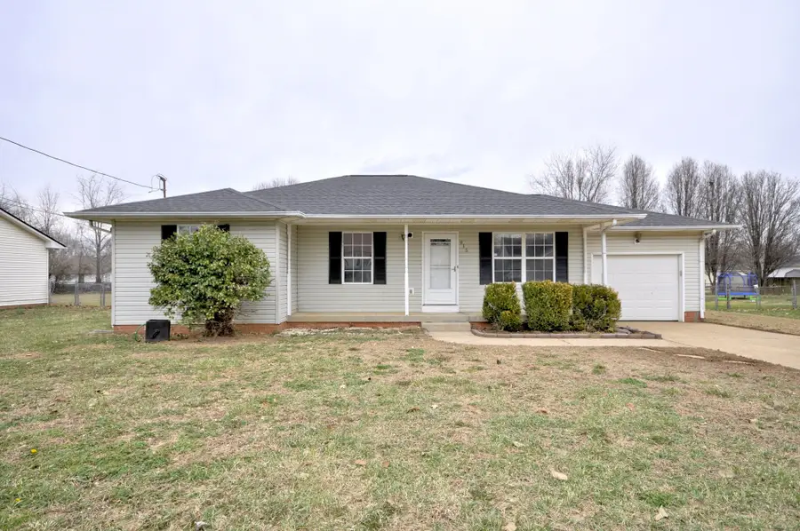 915 Desota Ln, Oak Grove, KY 42262 - #2