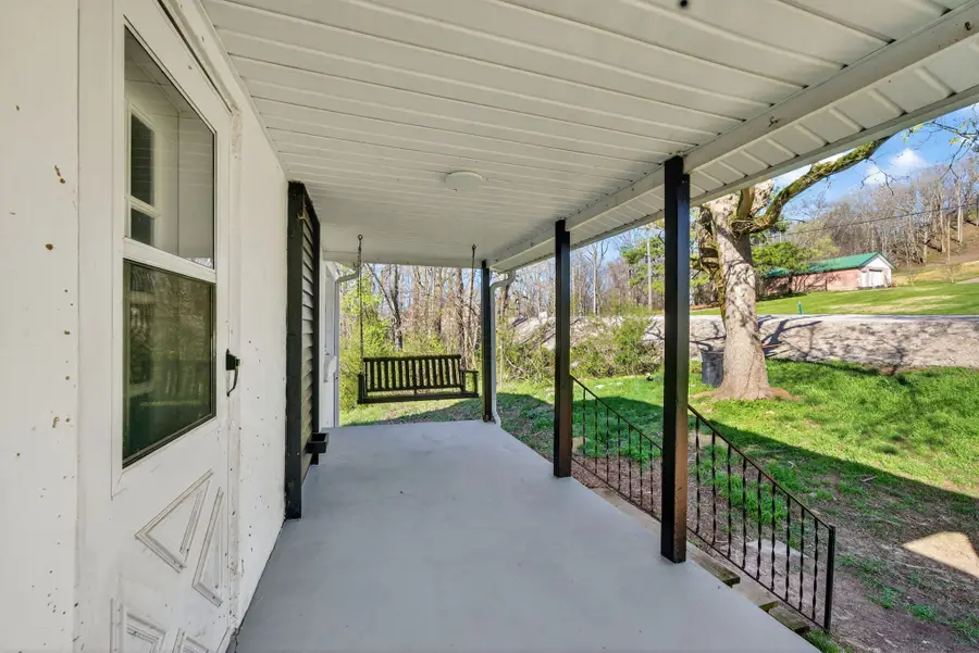 8294 Lawrenceburg Hwy, Mount Pleasant, TN 38474 - #3