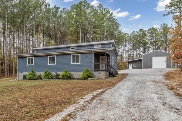 18 Davis Ln, Lawrenceburg, TN 38464