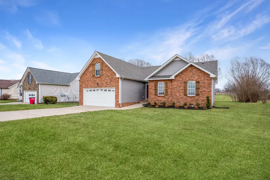 3813 Roscommon Way, Clarksville, TN 37040 - #2