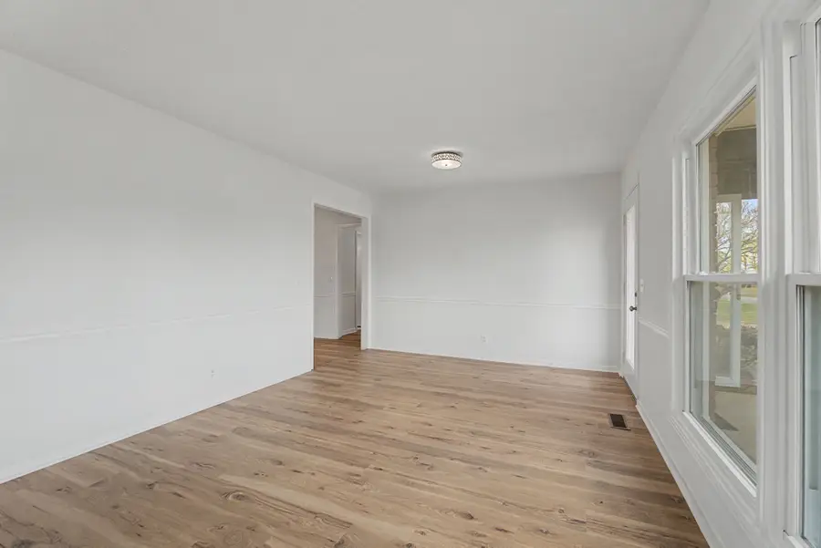 206 Blue Ribbon Pkwy, Shelbyville, TN 37160 - #2