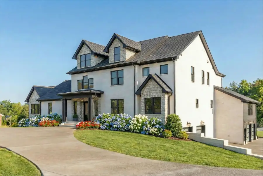 102 Steeplechase Ln, Nashville, TN 37221 - #2