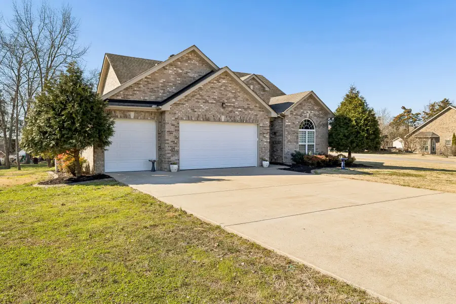 665 Twin View Dr, Murfreesboro, TN 37128 - #3