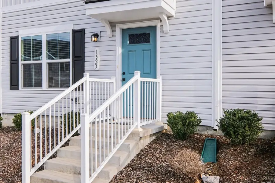 1623 Mountain Ash Ln, Antioch, TN 37013 - #3