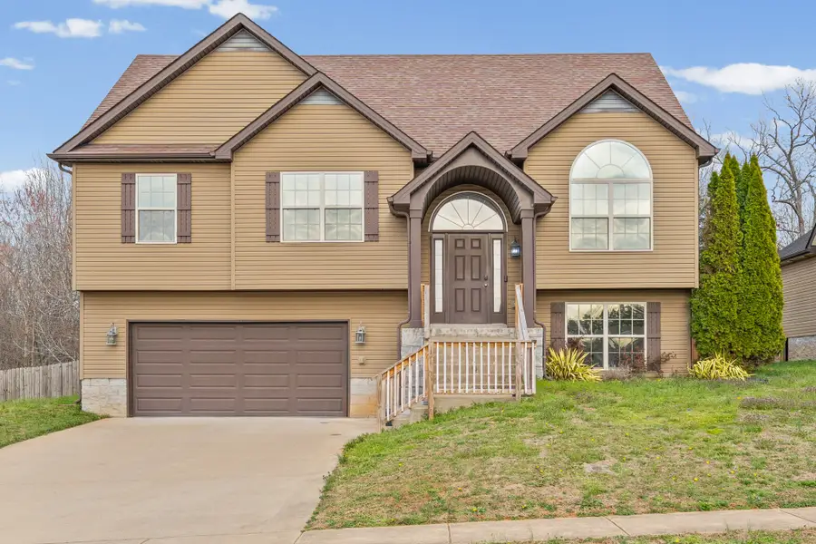 1205 Meachem Dr, Clarksville, TN 37042 - #2