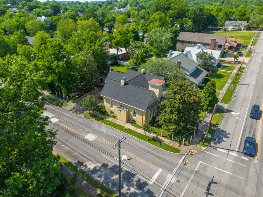 300 Main Ave N, Fayetteville, TN 37334 - #3