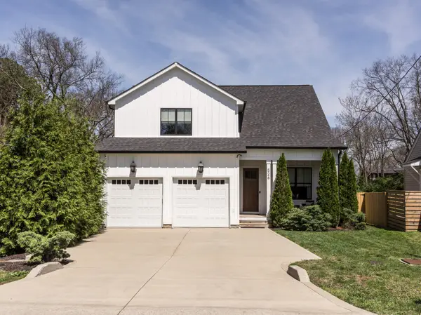 526 Radnor St, Nashville, TN 37211