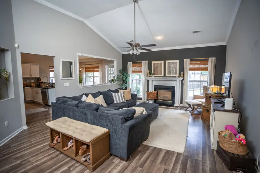 115 Grove Ln S, Hendersonville, TN 37075 - #2