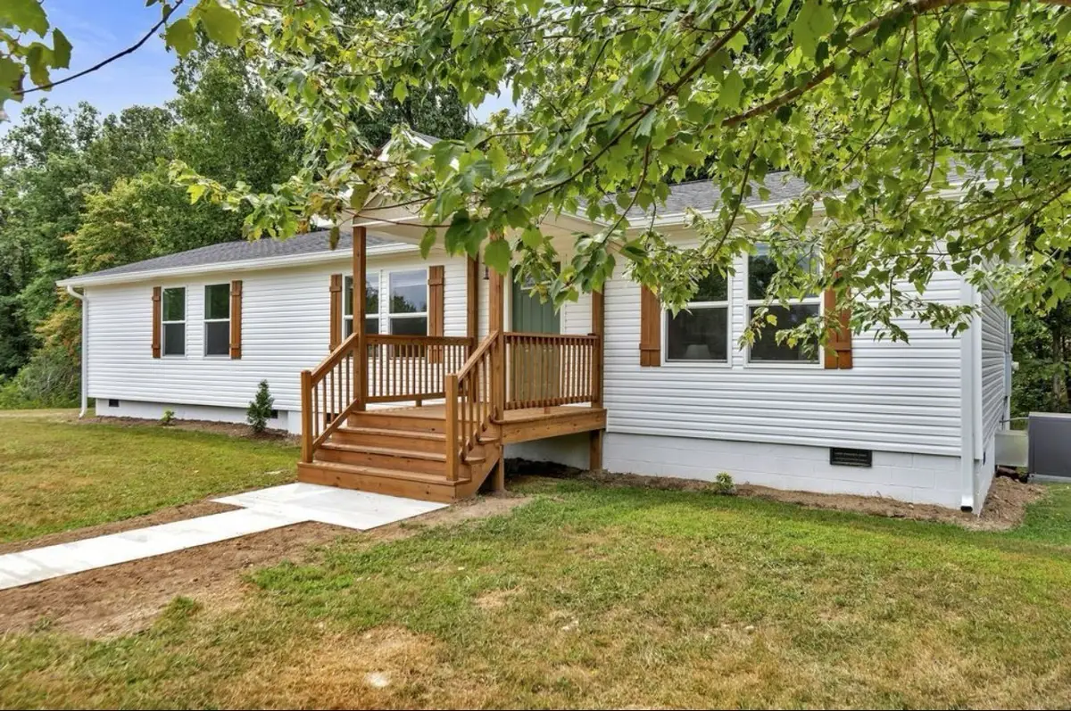 10498 Missionary Ridge Rd, Bon Aqua, TN 37025 - #1