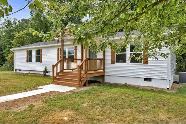 10498 Missionary Ridge Rd, Bon Aqua, TN 37025