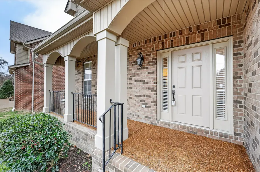 6630 Sunnywood Dr, Nashville, TN 37211 - #2