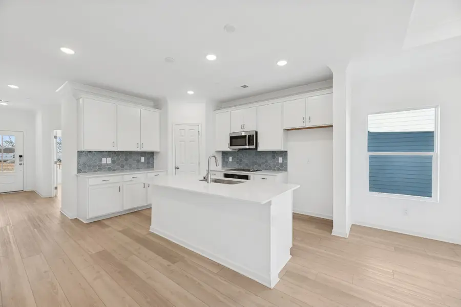 3143 Rolling Brook Drive, Columbia, TN 38401 - #3