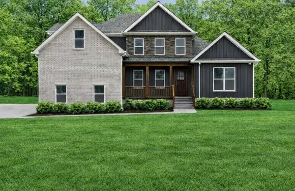 4807 Hunter Rd, Southside, TN 37171