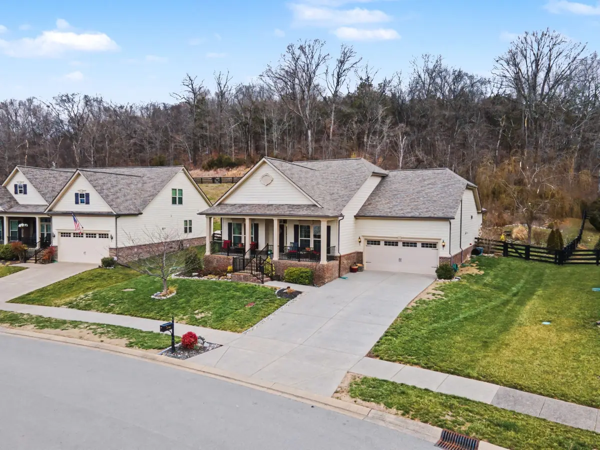 6781 Pleasant Gate Ln, College Grove, TN 37046 - #1