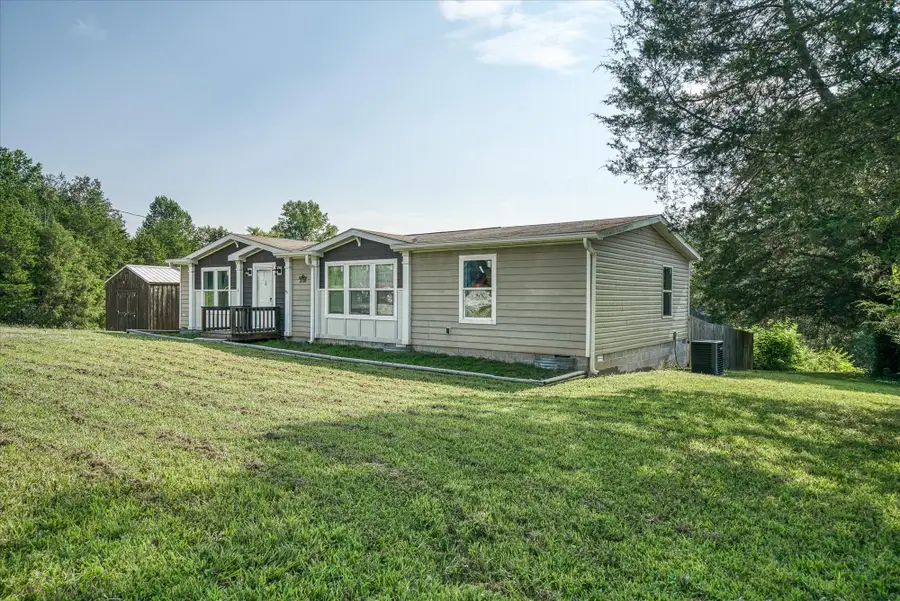 330 Griffintown Rd, Sparta, TN 38583 - #3