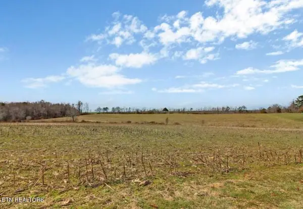 5 John Henry Smith Rd, Jamestown, TN 38556