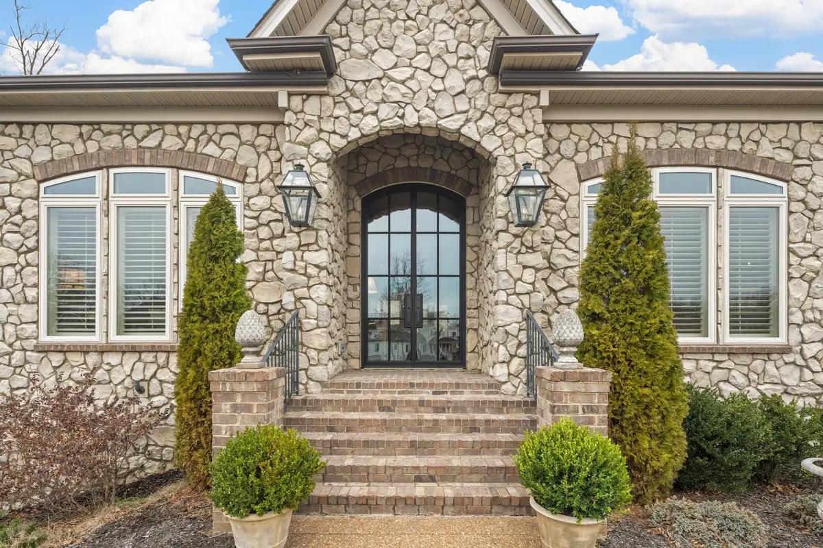 2712 Bering Ct, Nolensville, TN 37135 - #1