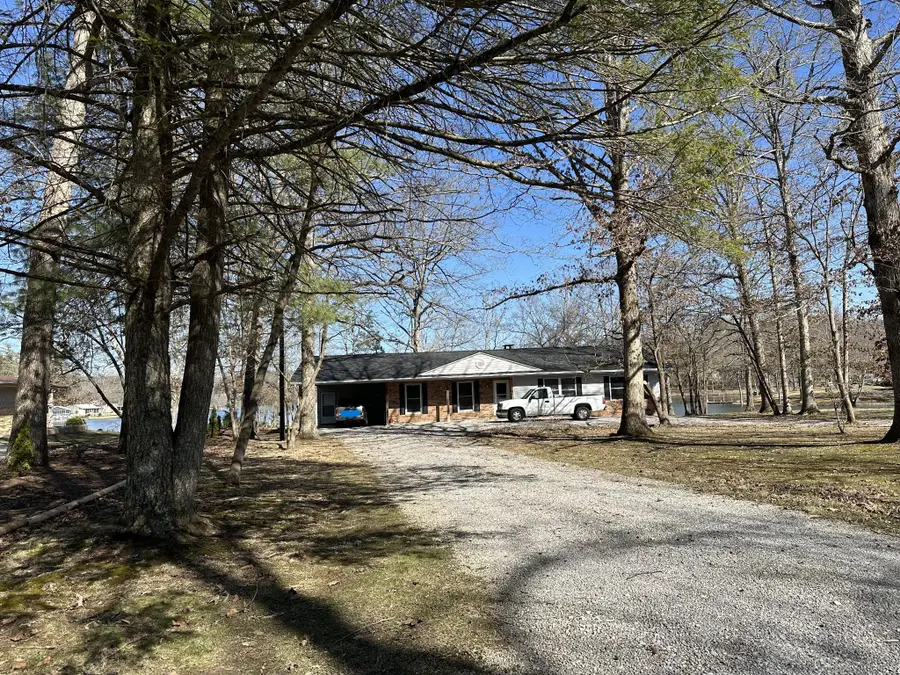 131 Pine Tree Cir, Crossville, TN 38571 - #2