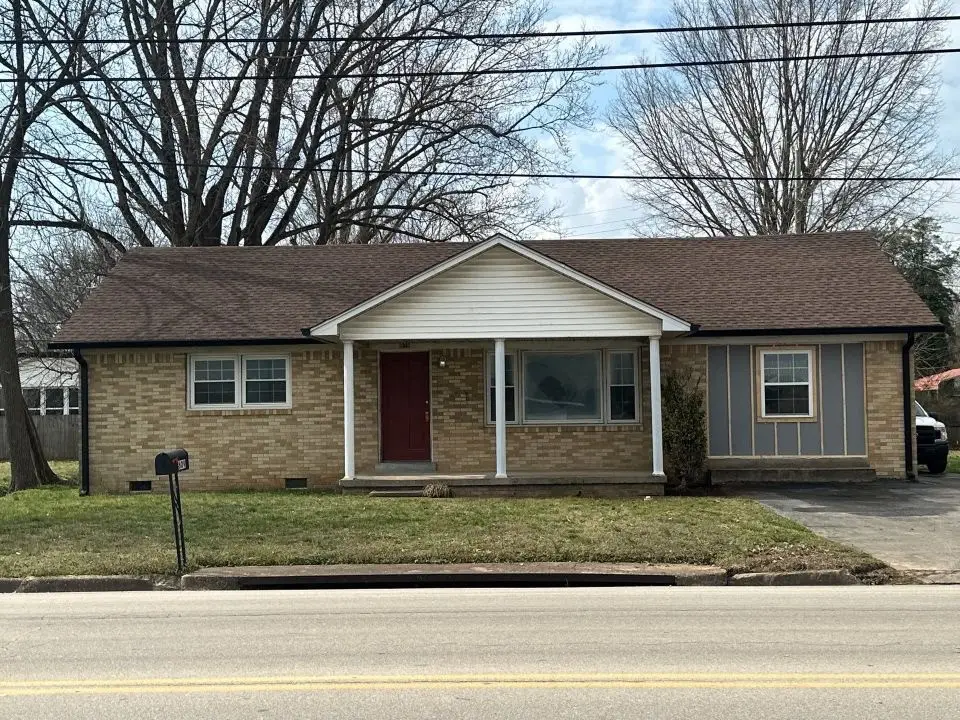 809 N Military Ave, Lawrenceburg, TN 38464 - #1