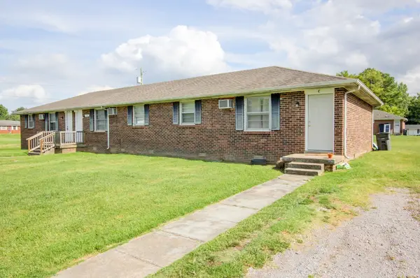 120 Tandy Dr, Clarksville, TN 37042