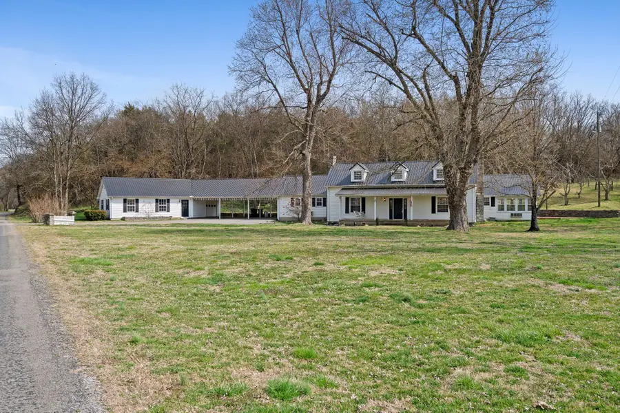 420 Beechwood Rd, Bell Buckle, TN 37020 - #3