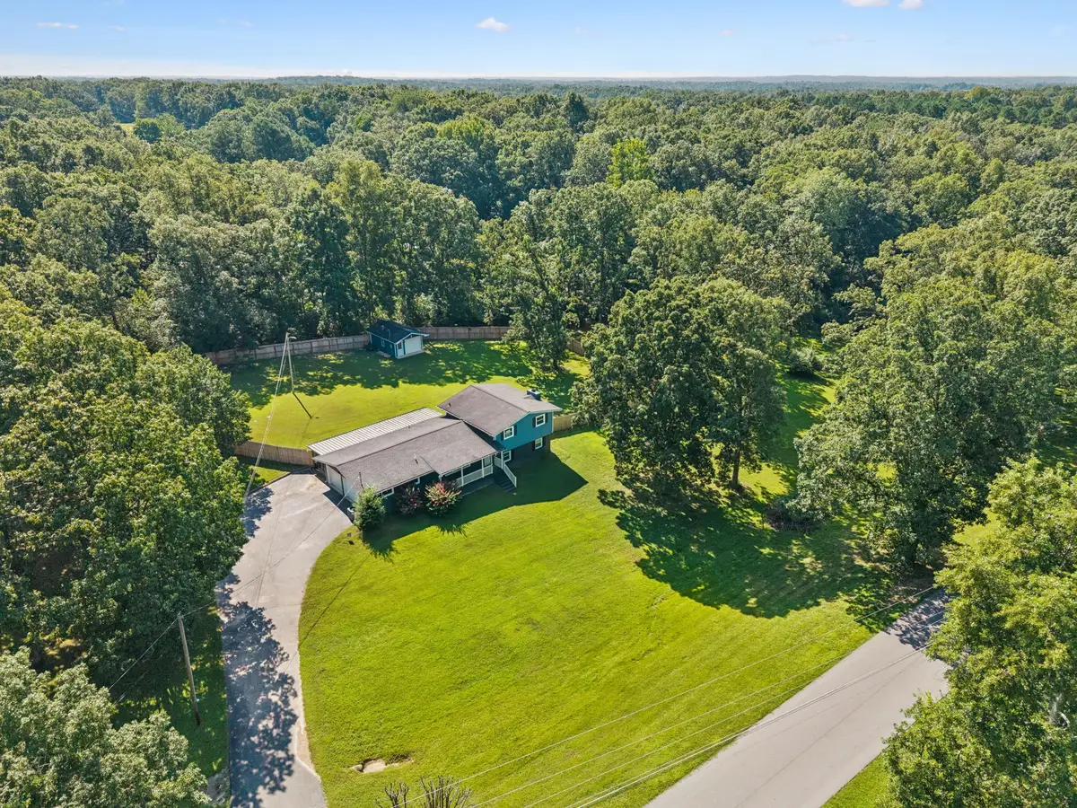 129 Dylark Dr, Waverly, TN 37185 - #1