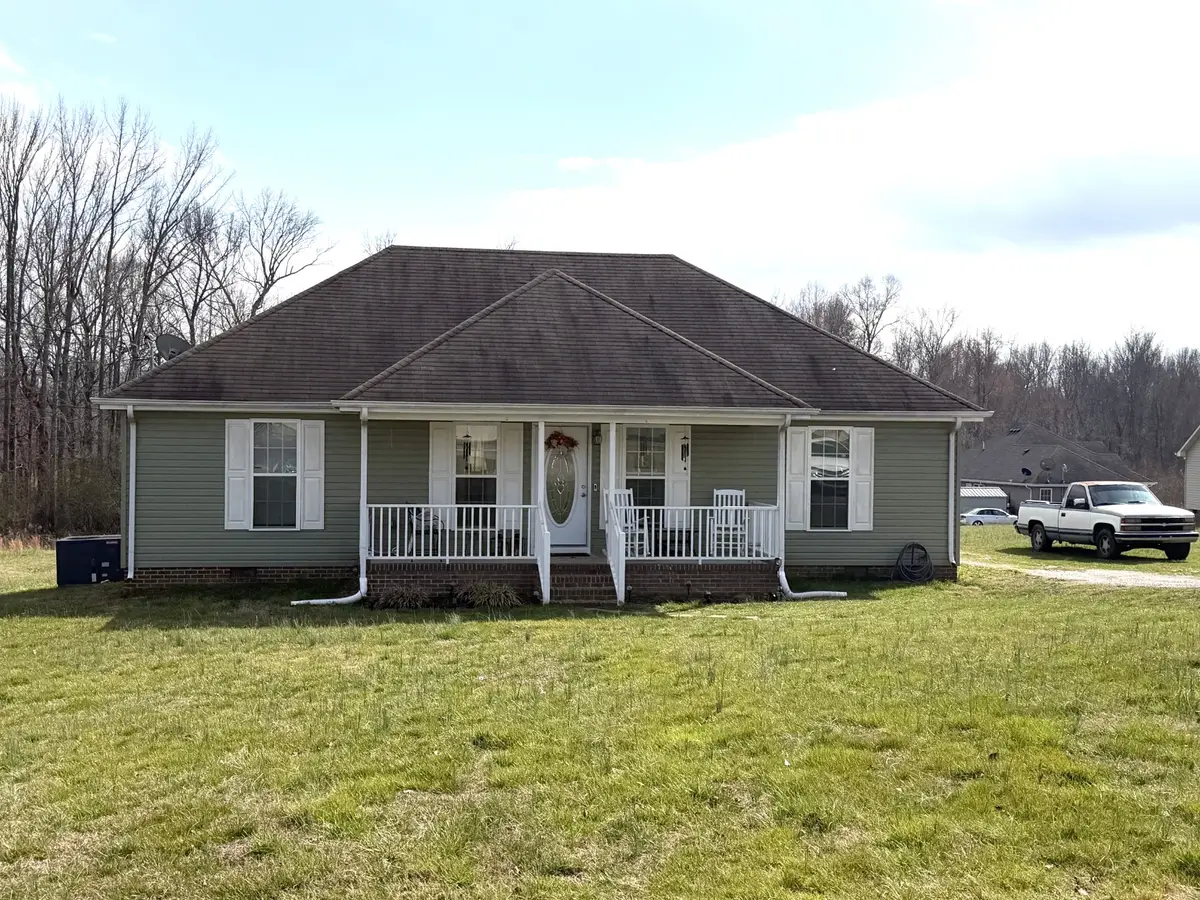 6 Aspen Hills Dr, Fayetteville, TN 37334 - #1