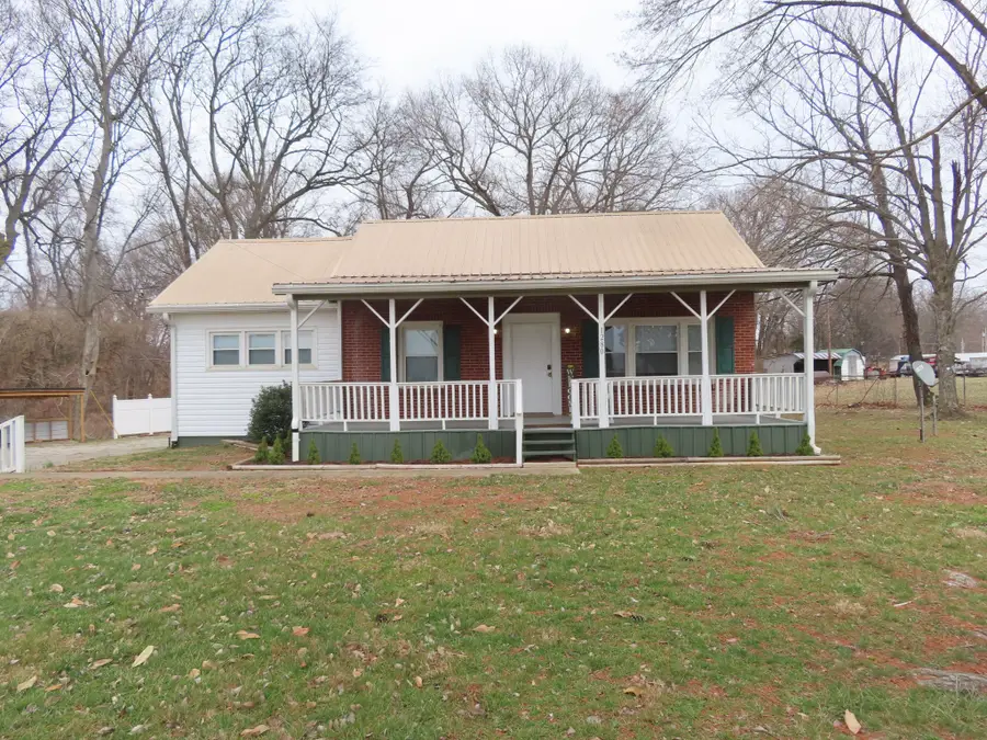 1280 Thompsonville Ln, Oak Grove, KY 42262 - #2