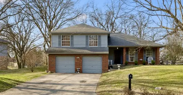 1717 Ridgemere Ct, Hermitage, TN 37076