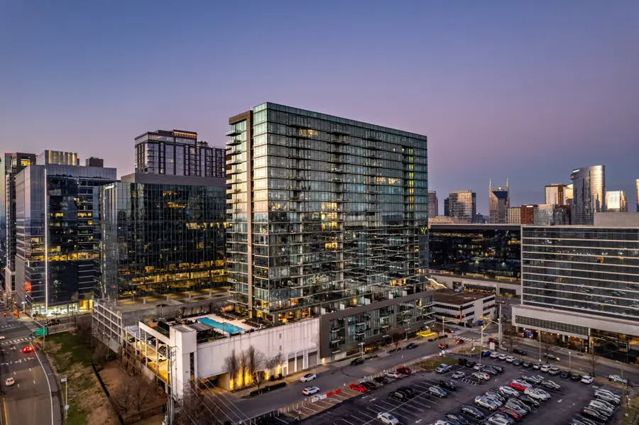 1212 Laurel St #1713 (B6), Nashville, TN 37203 - #2