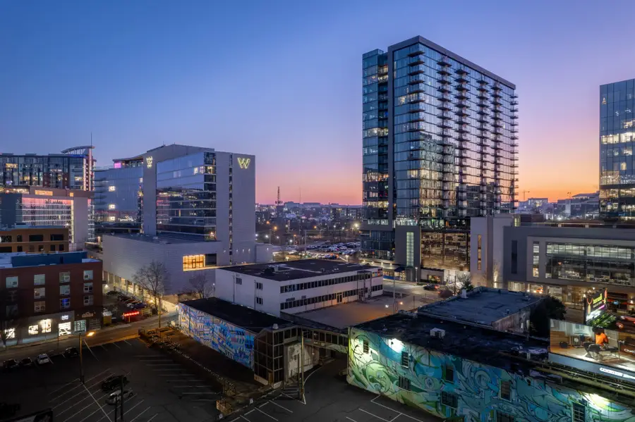 1212 Laurel St #1713 (B6), Nashville, TN 37203 - #3