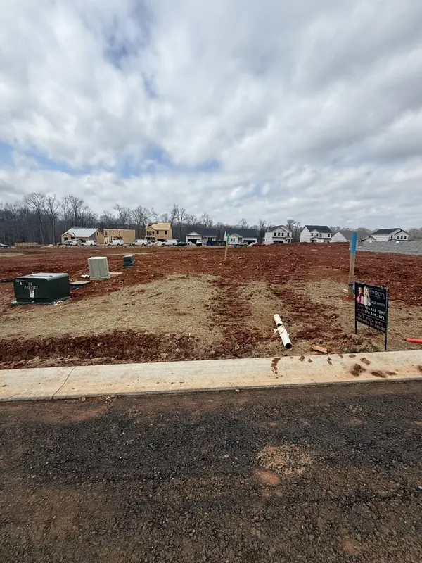 359 Cardinal Creek, Clarksville, TN 37040