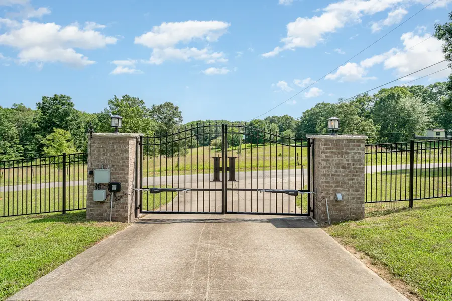 1640 Eno Rd, Dickson, TN 37055 - #3